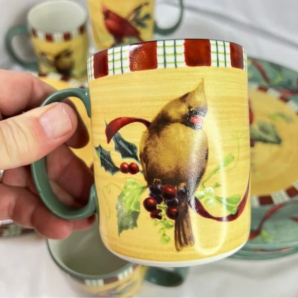 LENOX Winter Greetings Everyday Cardinal 12 pc Dinnerware Set for 4 With Box - Picture 7 of 14